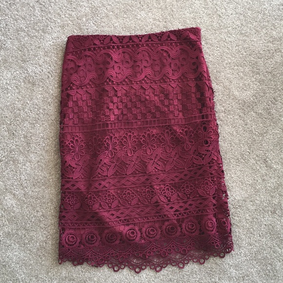 LOFT Dresses & Skirts - Pencil skirt